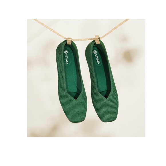 Vivaia Shoes - LIKE NEW Vivaia Margot 2.0 square toe flats